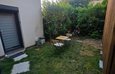 Perle Urbaine : Jardin Spacieux! - Foto 2