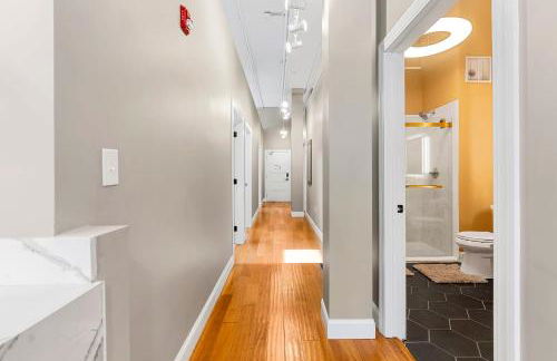 KING Sleep10 5Bed 4BR 2BA Swepson ICON - Foto 53