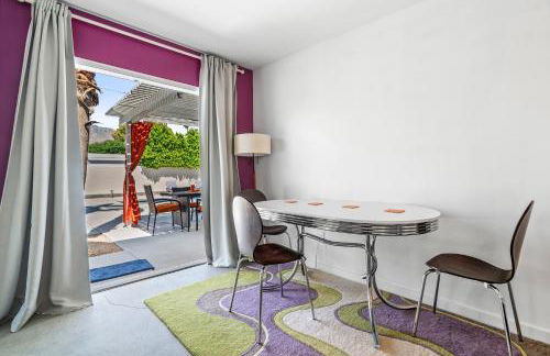 Palm Springs Home with a Resort Style Backyard -Joy pool hot tub views - Foto 32