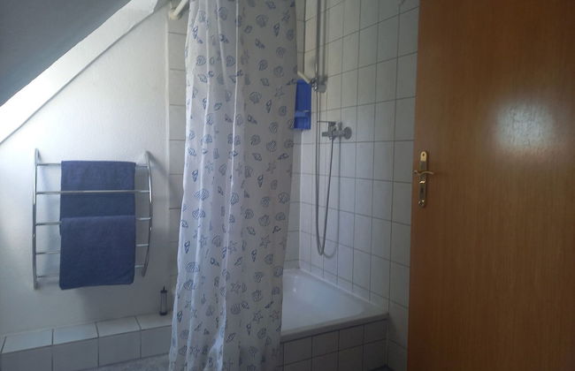 Schone Zweizimmer-ferienwohnung mit Pool im Garten - Foto 14