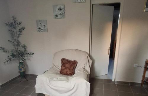 Olive holiday home - Photo 35