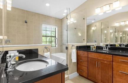 Book Your Summer Escape - TownHome by Disney! - Photo 13