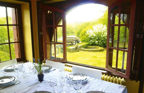 Mill in Brittany by River Aulne With Kayaks - Foto 5