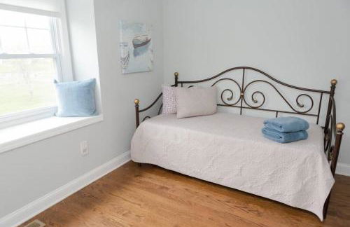 Spacious Modern Home in West Freehold - Foto 32