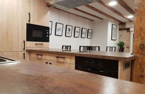 GUMERFLAT PATIO-Yaard, Parking &, WiFi Fibra Free, Downtown - Foto 18