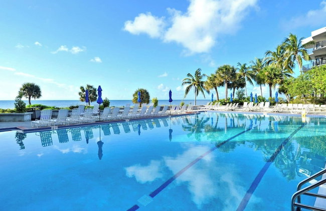 Atlantic Paradise by Avantstay Great Location w/ Balcony, Outdoor Dining & Shared Pool & Hot Tub! - Foto 1