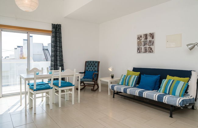 Beautiful Apartment With Terrace and a Pool - Foto 8