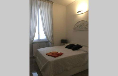 Casa Alberto da Giussano, elegante bilocale in centro con balcone sul parco - Foto 17