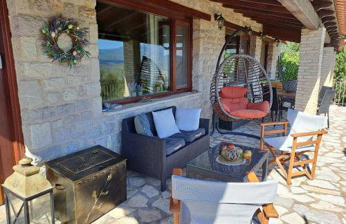 Petra Thea Villa Karitaina - Photo 14