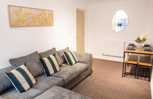 Contractor‑Heaven 5BR Home 4.5 Baths Wakefield - Foto 41