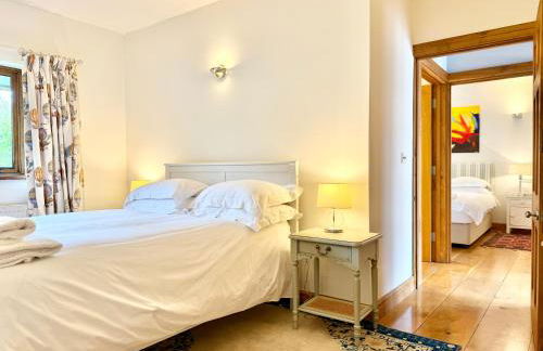 Hill House, Spectacular Rural Home With Hot Tub - Photo 59