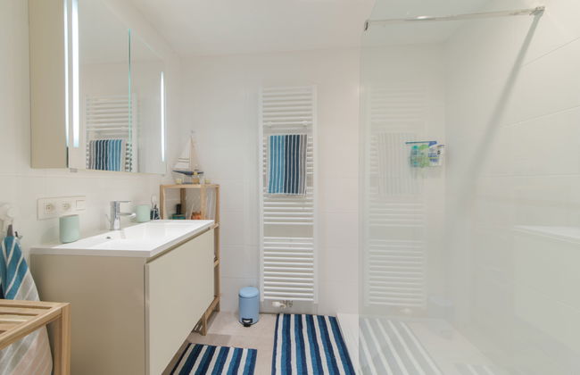 2 bedroom Apartment in Bredene with garden - Photo 6