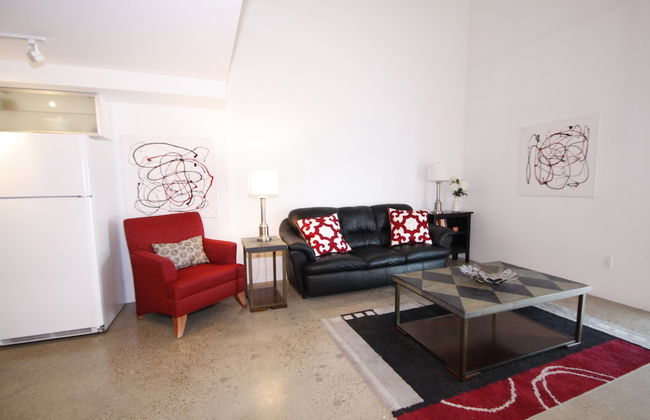 Downtown Loft Style Condo Heated Parking - Photo 19