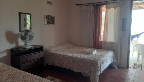 CHALE PERTO DA PRAIA COM DUAS SUITES E VARANDAO - Foto 4