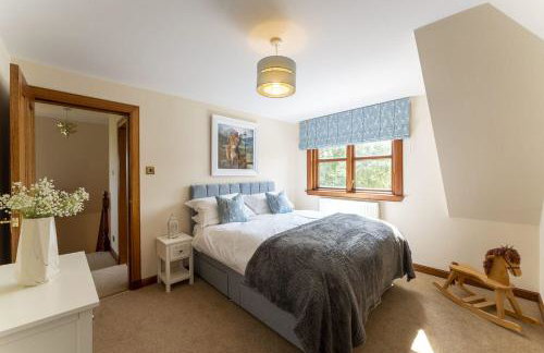 St Michael's - Photo 53