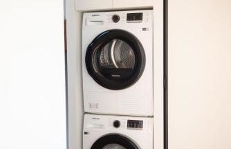 NEW Remodeled Home 4Bed/3.5Bath, Walking to BEACH! - Foto 74