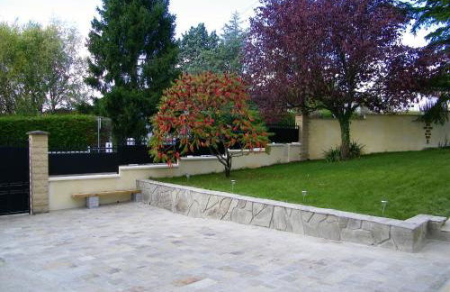 Grand appartement dans villa avec parking quartier résidentiel - Foto 5