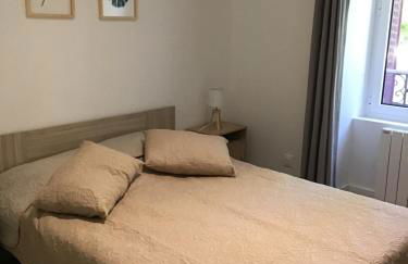 Magnifique T4 avec terrasse à Saint-Nectaire - 8 pers - Foto 11