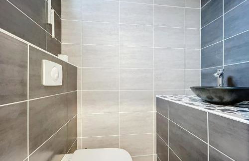 LOFT Terrasse avec SPA proche centre historique - Foto 9