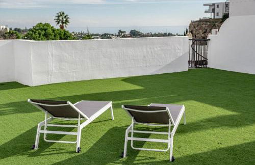 PA18- Stunning flat gym indoor and outdoor pool - Photo 45