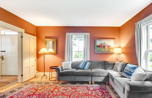 Idyllic Vermont Farmhouse Mtn Views on 200 Acres! - Foto 5