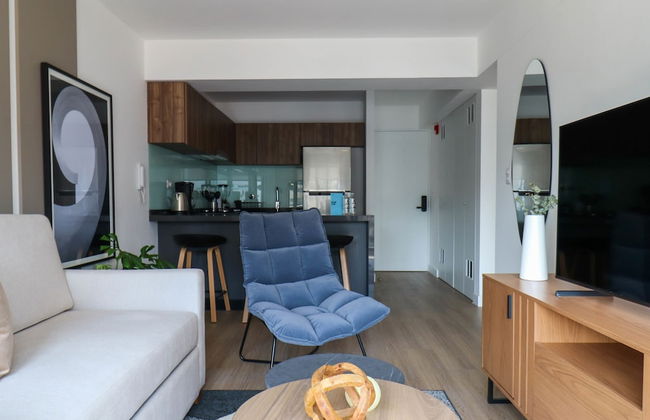 w Fascinating 1BR With Balcony in San Isidro - Foto 2