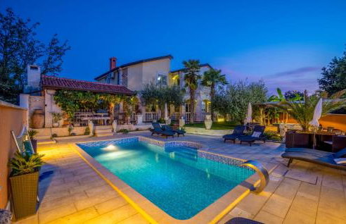 Beautiful Apartment In Porec - Foto 25