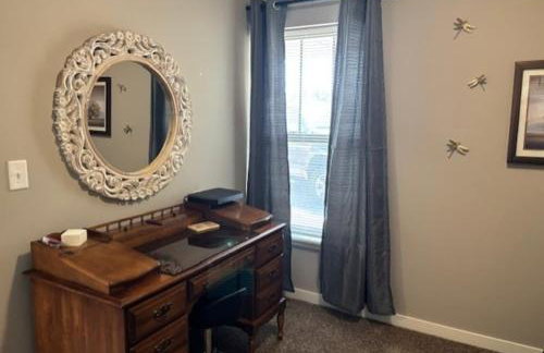 Beautiful 3 bed 2 bath condo - Foto 14