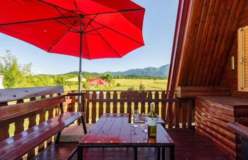 Gorgeous Home In Lovinac With Wi-Fi - Foto 9