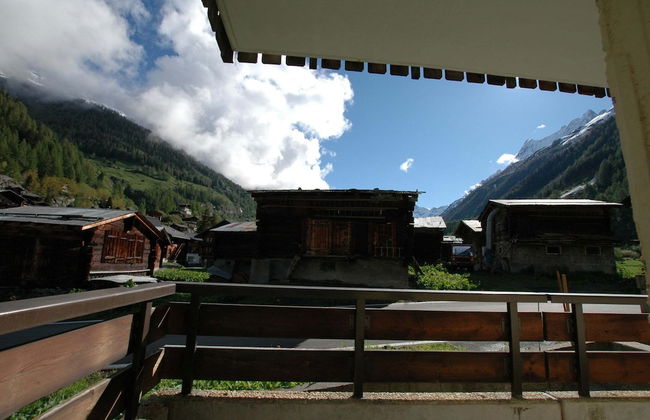 Apartment in Blatten With Mountain Views & Open Kitchen - Foto 23