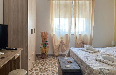 2 Bedroom Beautiful Home In Torrenova - Foto 11