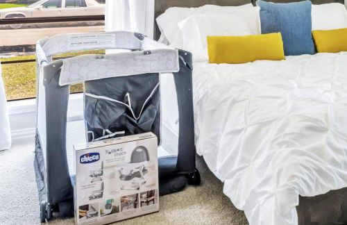 Jacuzzi & Pool House w/Game Room + Fire table - Foto 26