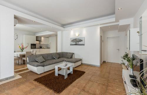 APARTMENTS ANA - Foto 22