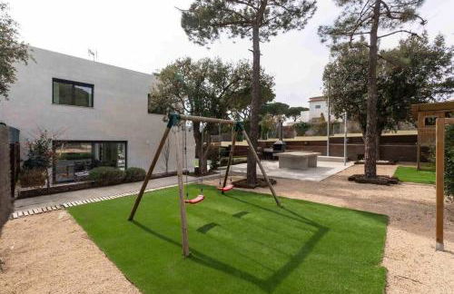 Naramia Sagaro Villa - with Pool-garden-10 Pax - Foto 36