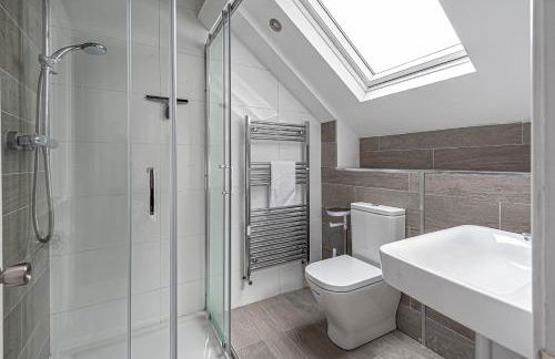 Character Townhouse in Town Centre & Superb Views - Foto 20