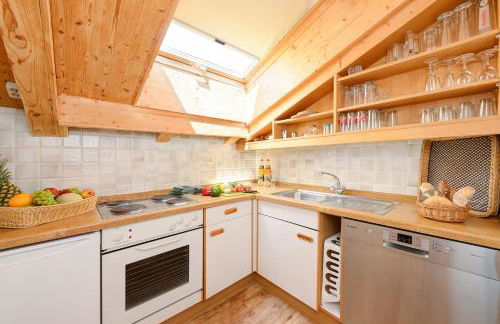 "Ferienwohnung Ess" - Annehmlichkeiten von 4-Sterne Familien-und Wellnesshotel Viktoria können mitbenutzt werden - Foto 1