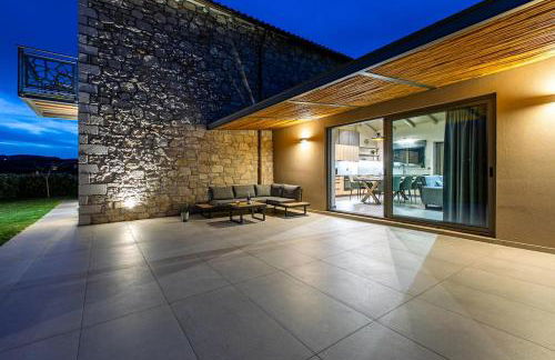 Villa Alargo Heated Pool - Photo 24