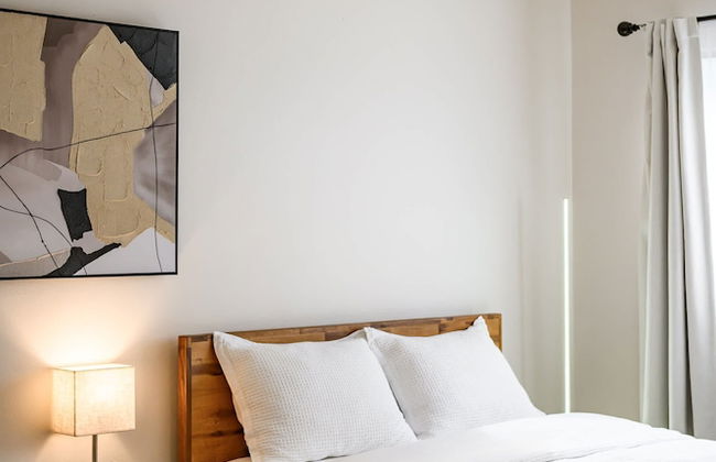 Modern Cozy Retreat Stylish Stay With Patio Parking - Foto 44