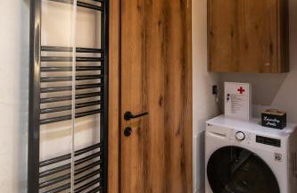 Chalet 1932 Boutique Mountain Chalet με Ιδιωτικό Hot Tub & Τζάκι - Photo 36