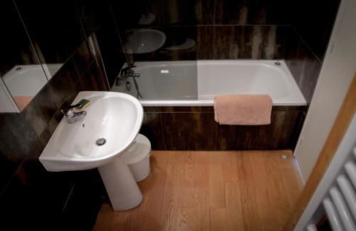 Beautiful Loft 130m2 Sun and free parking - Foto 46