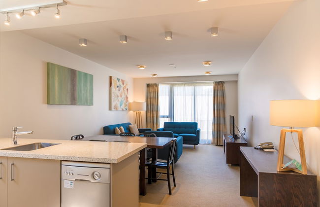 Boulcott Suites - Photo 70