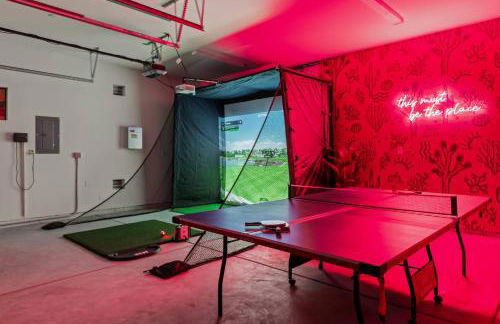 Desert Oasis: Pool, Spa, Golf Sim + EV Charger - Foto 57