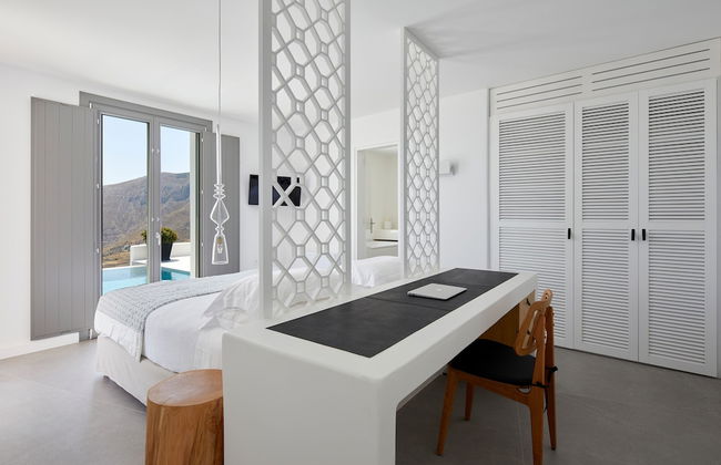 Kamini Santorini Luxury Villas - Photo 10