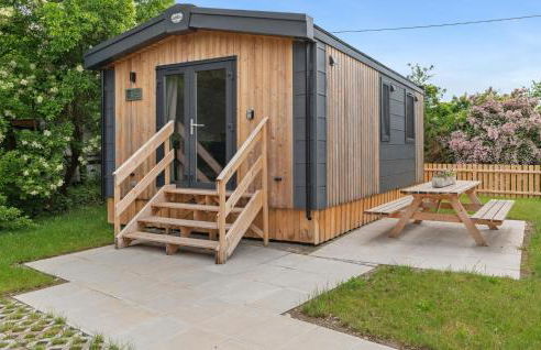 Gorgeous Home In Erkheim With Wifi - Foto 1