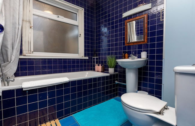 Serene and Spacious 1 Bedroom Garden Flat in Clapton - Foto 15