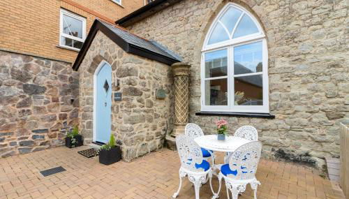 1 Chapel Mews - Photo 3