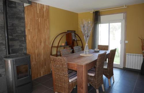 Holiday Home in France near Sandy Beaches - Photo 3