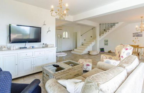 Nice Home In Blato With Kitchen - Foto 5