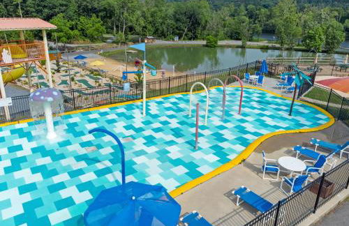 Jellystone Park at Natural Bridge - Foto 25