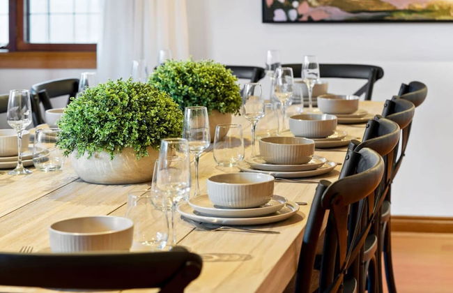 The Peninsula Chateau Lodge-inspired Luxury - Photo 42